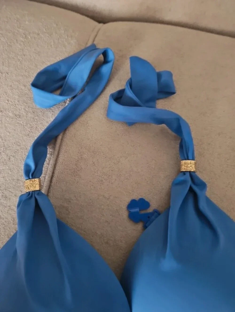 Dorina bright blue